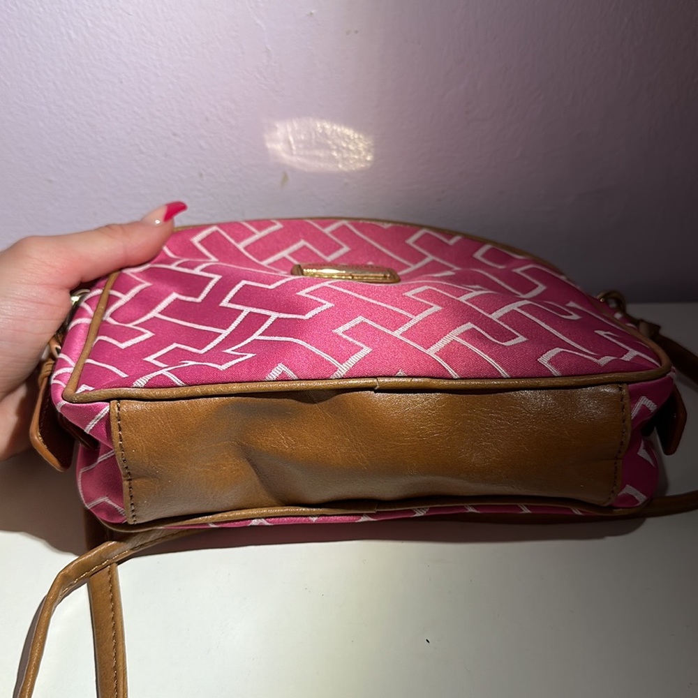 Tommy Hilfiger Crossbody bag - Picture 4 of 5